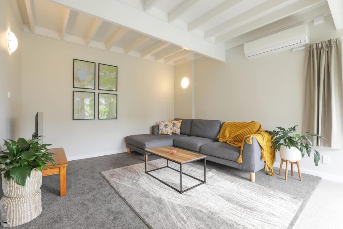 Papawai Townhouse 11 Villa Роторуа Екстериор снимка